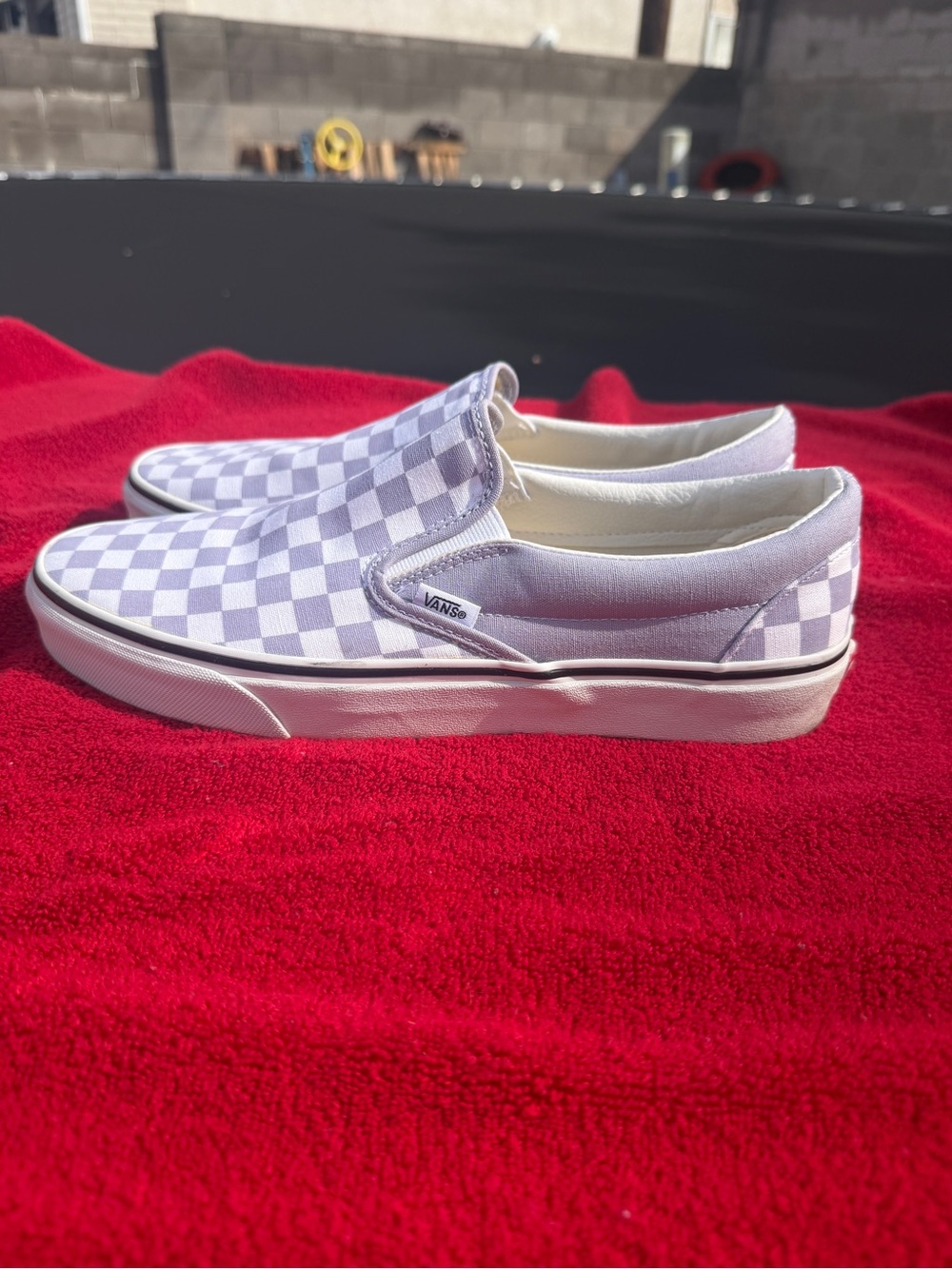 Men’s size 10.5 Vans Kids Slip-On Checkerboard - Lavender/White